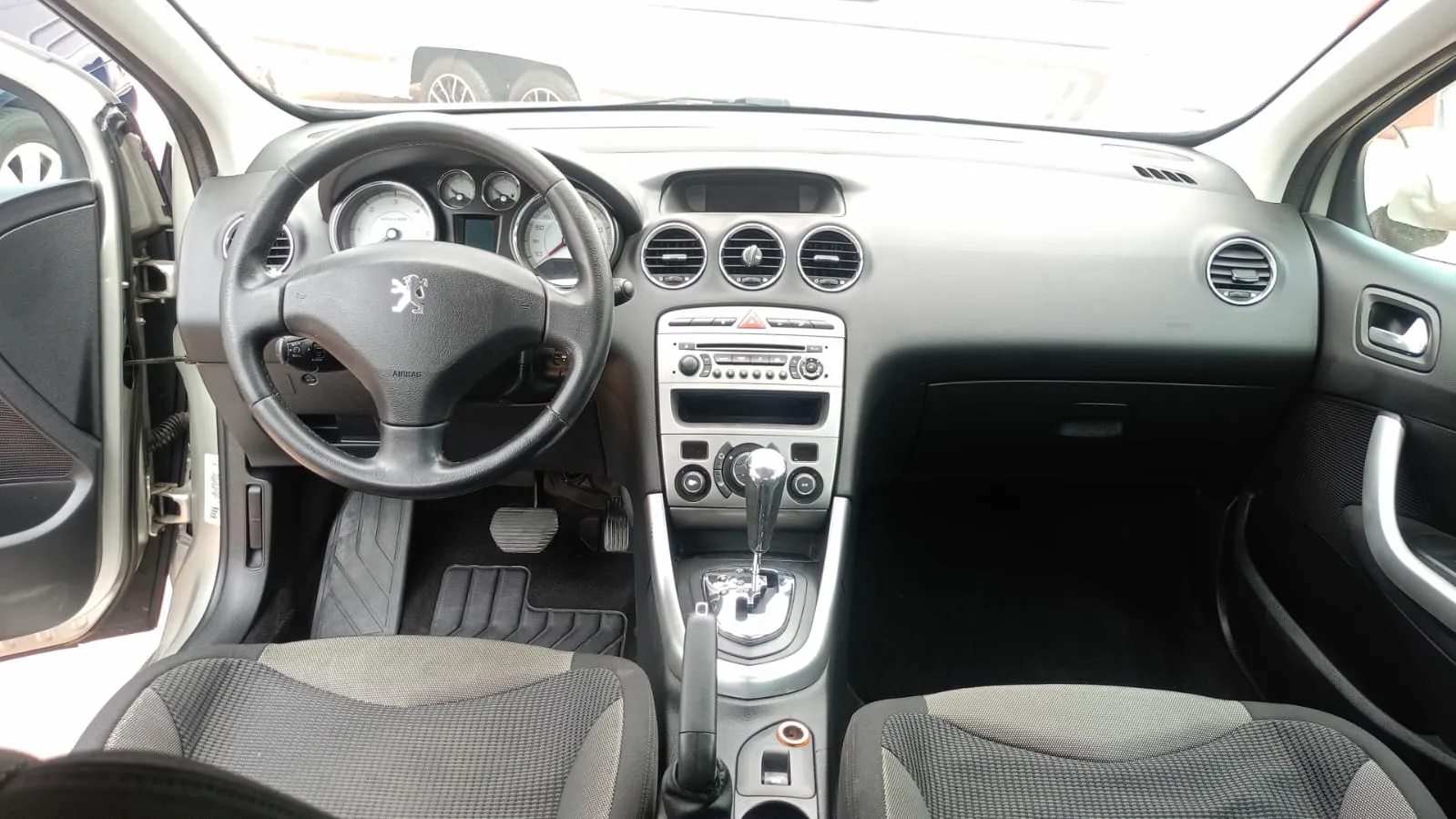Peugeot 308 2.0 Hdi 9