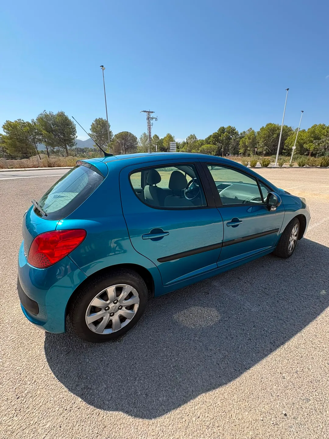 Peugeot 207 1.6 HDI 6
