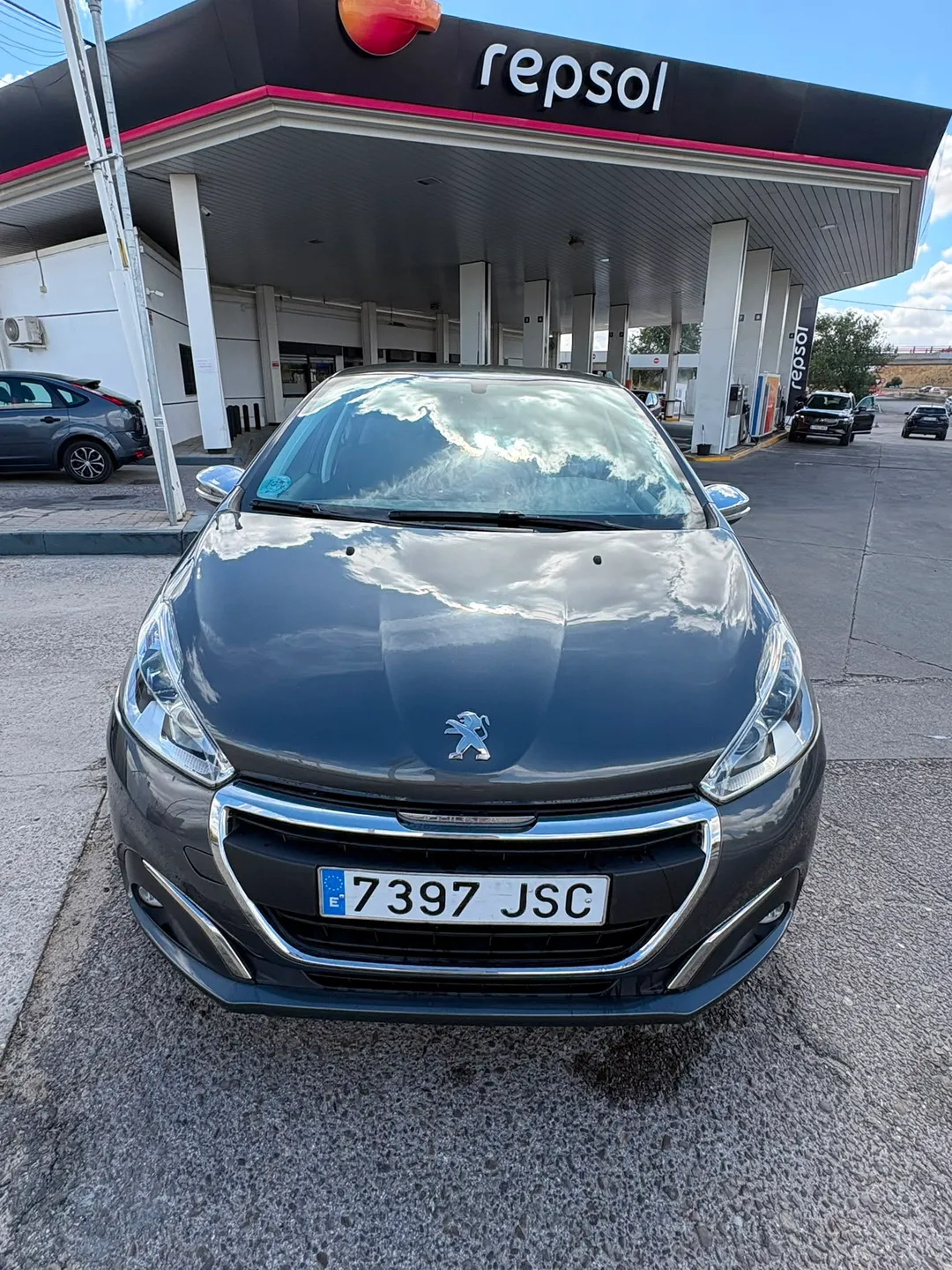 PEUGEOT 208 1.2 STYLE 8