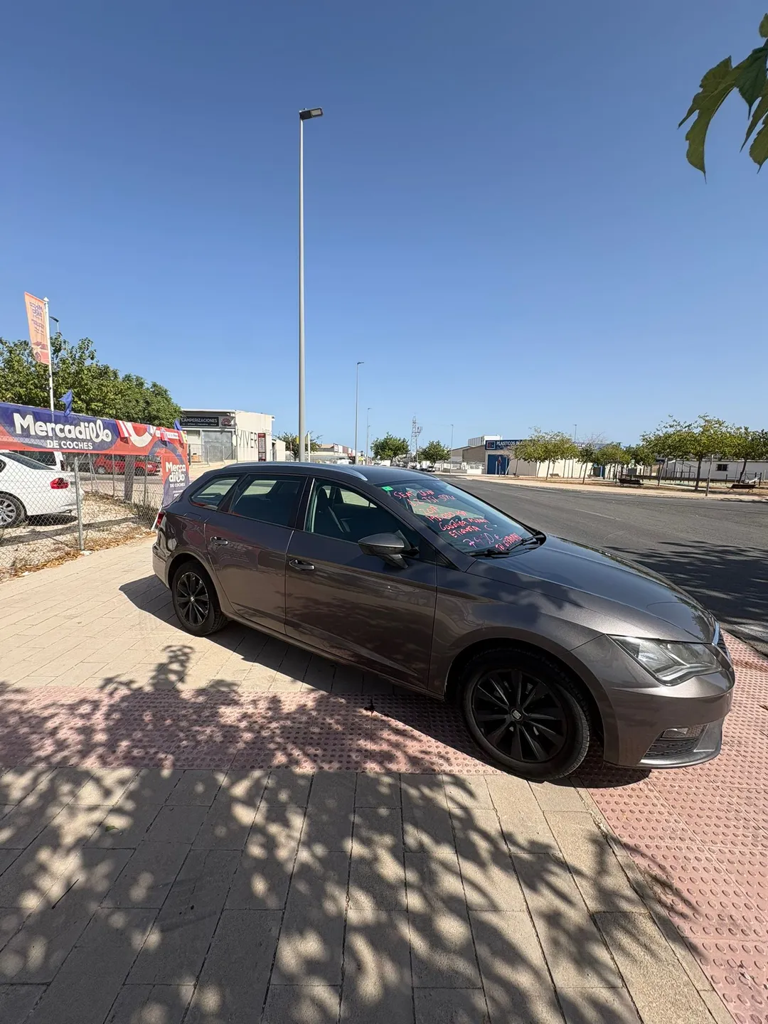 SEAT LEON 1.2 TSI STYLE 9
