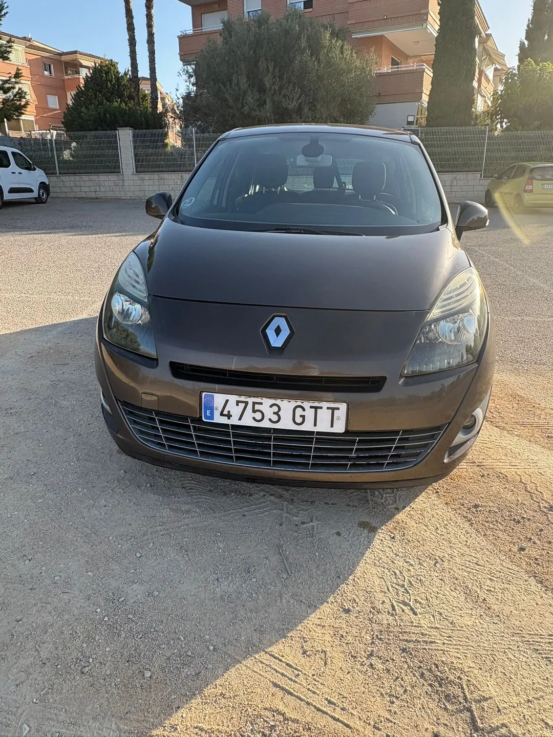 RENAULT SCENIC 1.5 2
