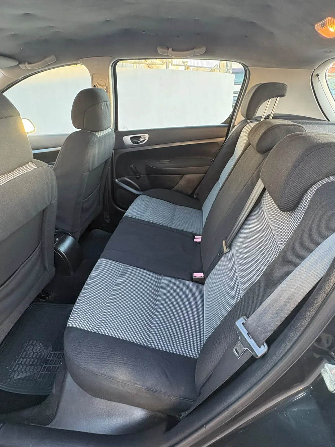 PEUGEOT 307 2.0 HDI 12