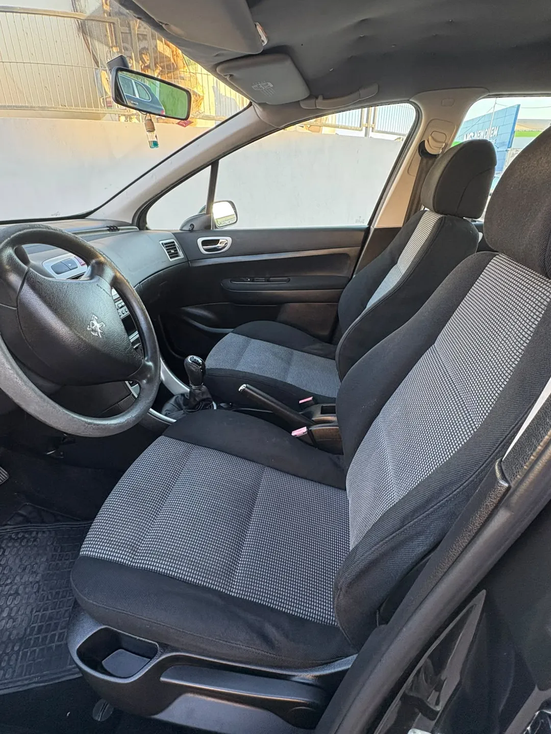 PEUGEOT 307 2.0 HDI 11