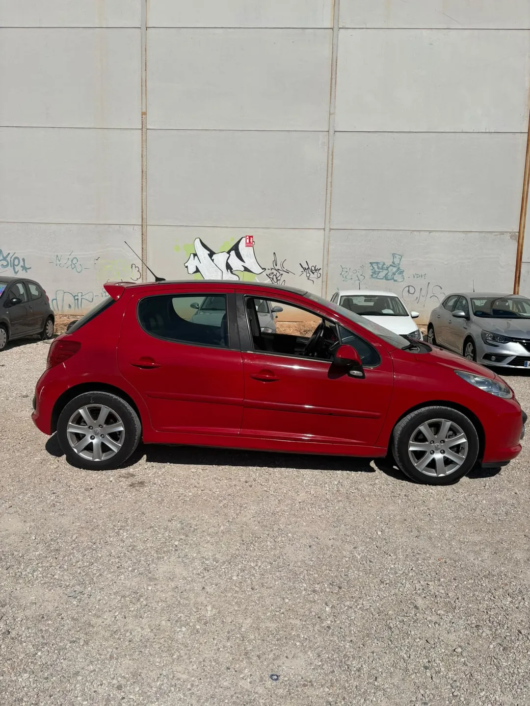 PEUGEOT 207 PREMIUM 4